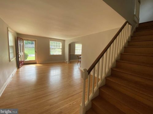 3033 Edmonds Rd, Miquon, PA 19444-2029