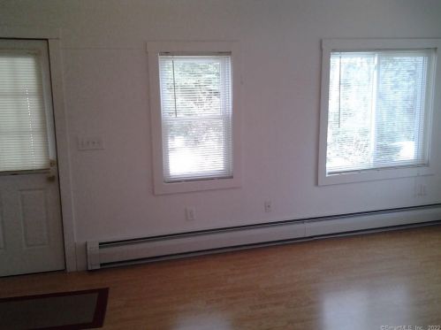 26 Cedarhurst Trl, Sandy Hook CT  06482-1437 exterior