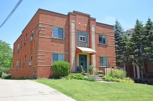 3440 Cornell Pl, Cincinnati, OH 45220-1553