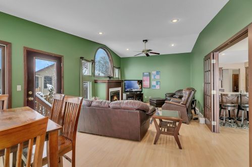 29117 Lake Ave, Paynesville MN  56362-9761 exterior