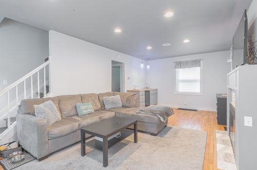 208 Grand Ave, Newport, KY 41075-2020