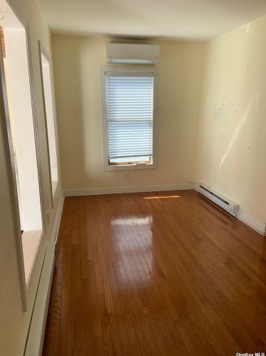 49 3rd Ave, East Rockaway NY  11518-1914 exterior