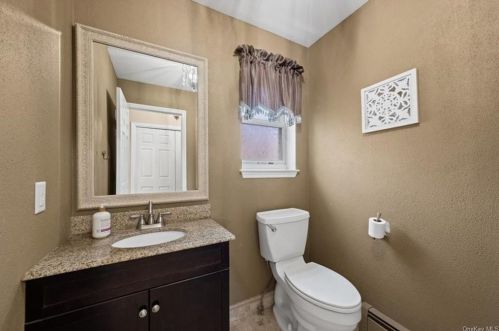 23 Horton Rd, Washingtonville NY  10992-1427 exterior