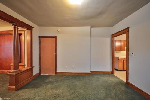 726 Milton St, Easton PA  18042-6366 exterior