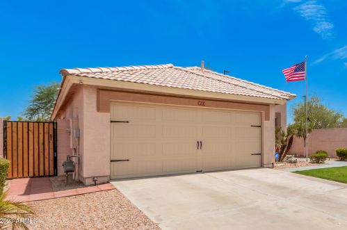 1511 Tucana Ln, Gilbert, AZ 85234-1423