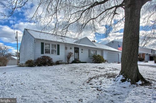 519 Joyce Rd, Camp Hill, PA 17011-2044