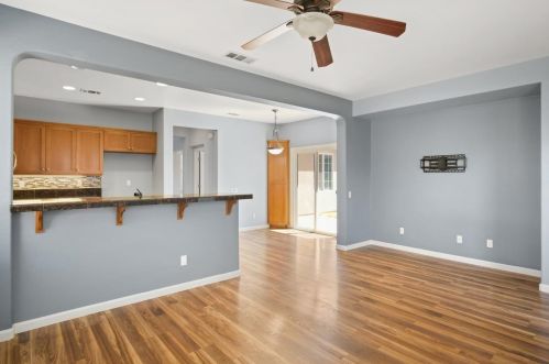 4237 Ivory Ln, Turlock CA  95382-7430 exterior