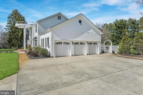 1800 Celeste Dr, Belmar NJ 07719-9506 exterior