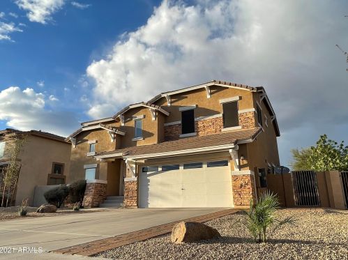3312 Roadrunner Dr, Chandler, AZ 85286-5759