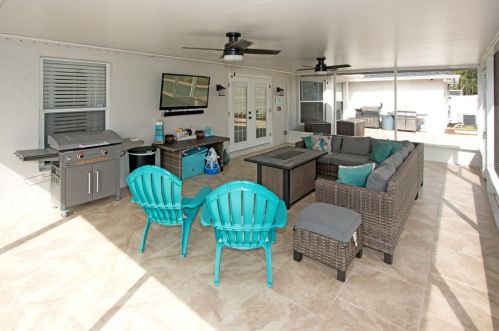 16631 Lake Smith Rd, Umatilla FL  32784-8836 exterior