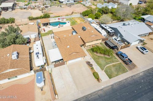 5752 Monte Cristo Ave, Glendale AZ 85306-2230 exterior