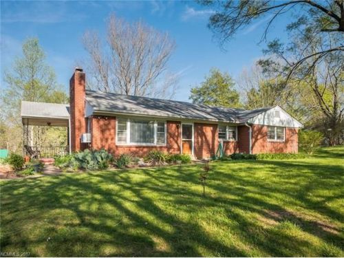 60 Gudger Rd, Biltmore Lake, NC 28715-9213