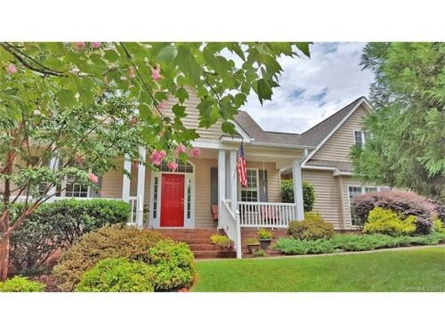 157 Saddlewood Ln, Statesville, NC 28625-5522