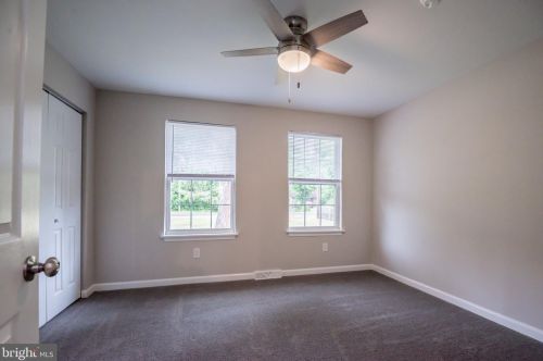 1954 Old Kirkwood Rd, Bear DE  19701-2235 exterior