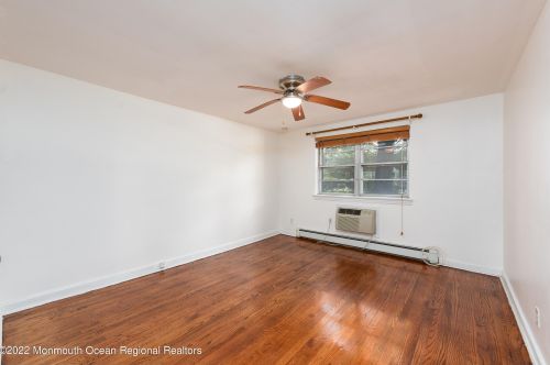 155 Manor Dr, Tinton Falls NJ  07701-2458 exterior