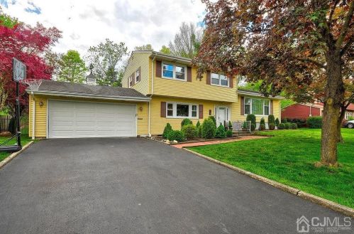 18 Bernard Rd, East Brunswick, NJ 08816-1306