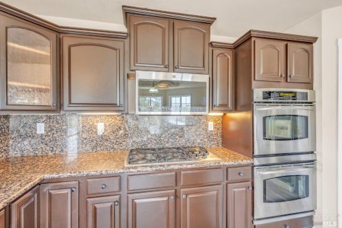 4084 Marcas St, Pinole CA  94564-1026 exterior