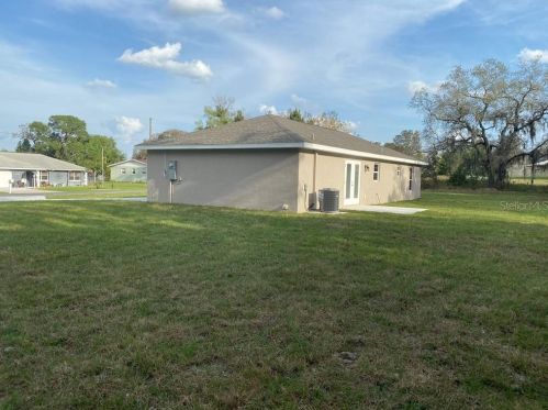 2431 Carpenter Rd, Avon Park Lakes FL  33825-8568 exterior