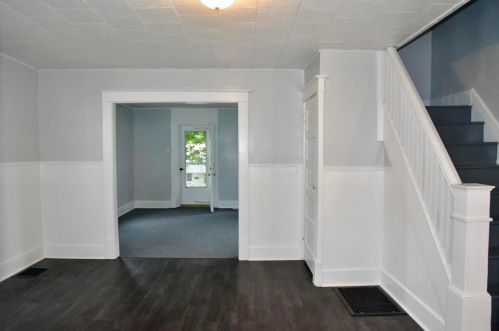 412 White Oak Ave, Zanesville OH  43701-5143 exterior