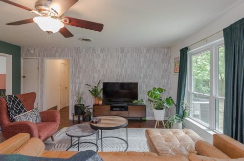 1808 Mohican St, Denton TX  76209-3434 exterior