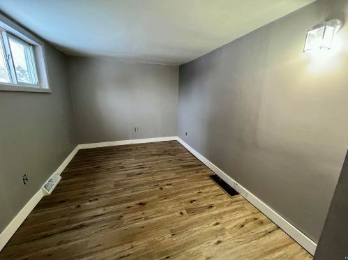 1601 Doddridge Ave, Scanlon MN  55720-2429 exterior