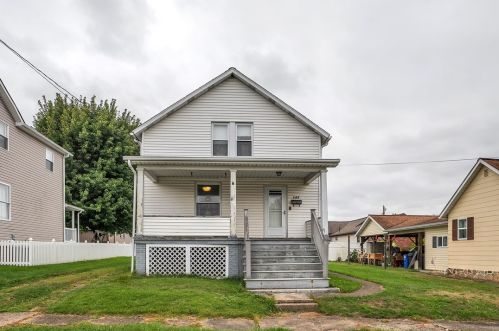 160 11th St, South Connellsville, PA 15425-2415