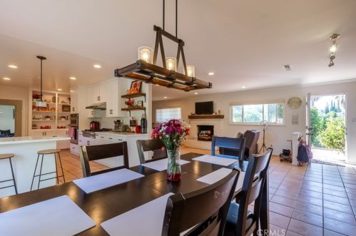 521 Sunnyside Ave, Redlands CA  92373-5635 exterior