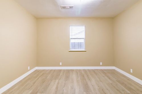 1731 Connie Way, Modesto CA  95354-4216 exterior