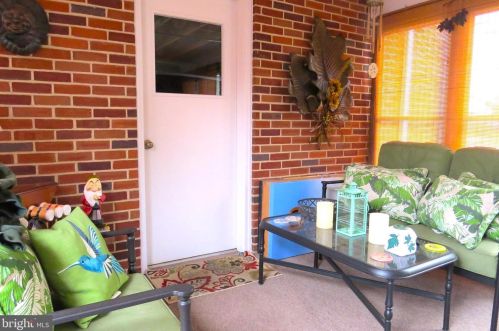 238 Moul Ave, Hanover PA  17331-2035 exterior