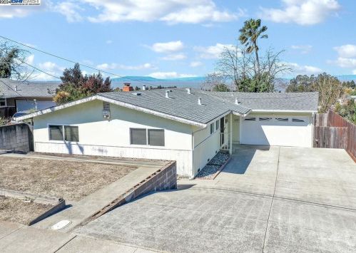 940 Marlesta Rd, Pinole CA  94564-2609 exterior