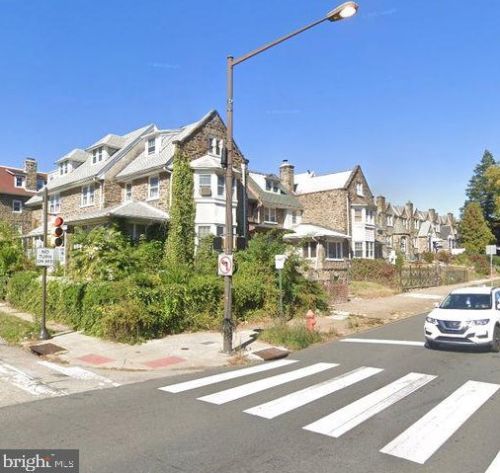 5300 Broad St, Philadelphia, PA 19141-1629