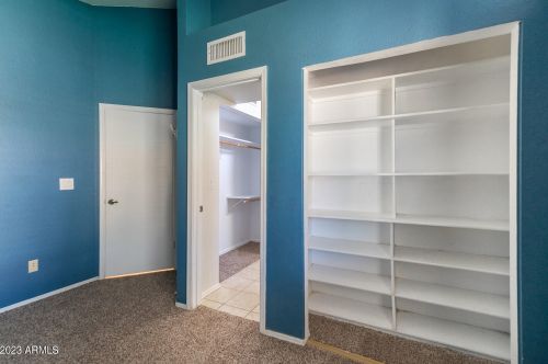 3036 Bluefield Ave, Phoenix AZ 85053-1125 exterior