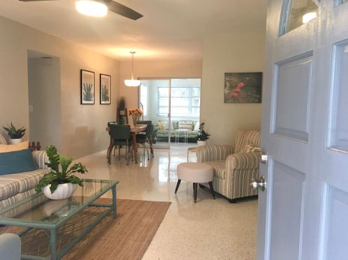 2715 45th St, Saint Petersburg FL  33711-3737 exterior
