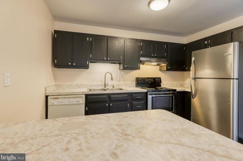 2 Farrell Ln, Fredericksburg VA  22408-4004 exterior