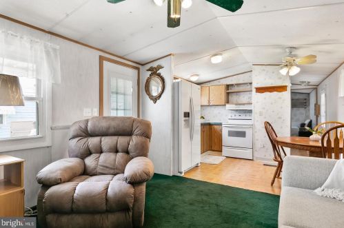 155 Whippoorwill Way, West Deptford NJ  08051-1383 exterior