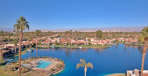 84 Lake Shore Dr, Rancho Mirage CA  92270-4054 exterior