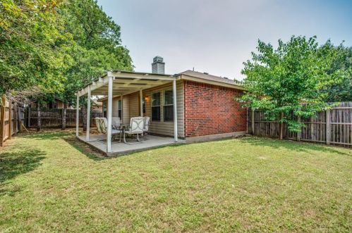 8117 Montecito Dr, Denton TX  76210-3426 exterior