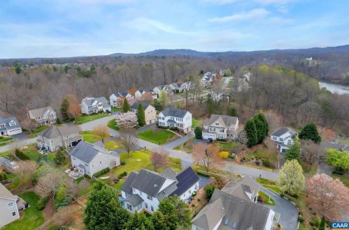 2018 Vista View Ln, Crozet VA  22932-3157 exterior