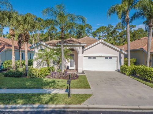 6115 Manchester Pl, Naples, FL 34110-2411