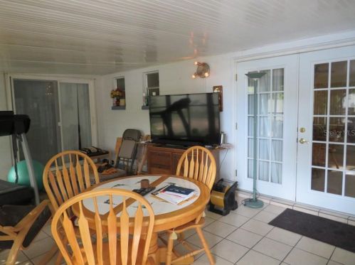 14235 21 St, Dade City FL 33523-3209 exterior