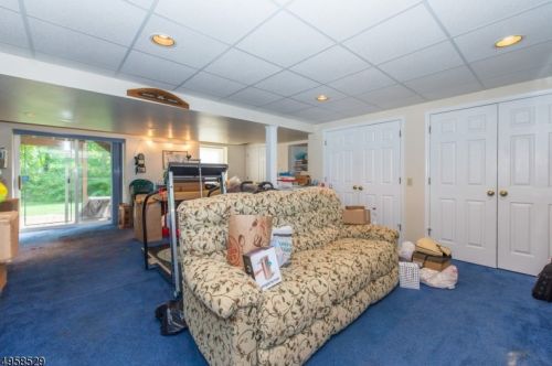 4 Roberts Rd, Dover NJ  07869-3475 exterior