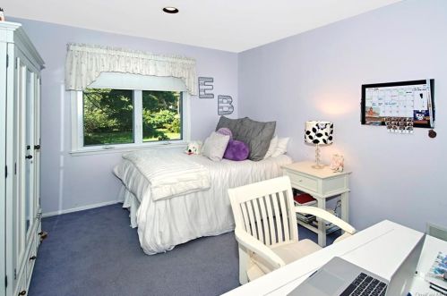 26 Bonwit Rd, Rye Brook NY  10573-1437 exterior