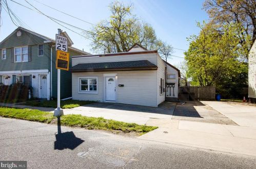 111 Kings Hwy, Gloucester, NJ 08031-1538
