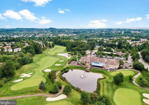 118 Shoal Creek Dr, Blue Bell PA  19422-3250 exterior