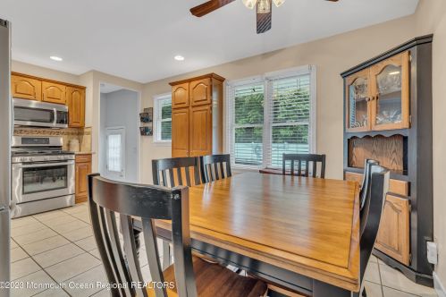 10 Trinity Pl, Jackson Twp NJ  08527-1822 exterior