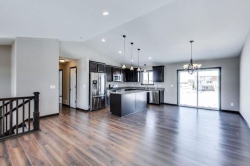 6509 Dempsey Ave, Waverly MN  55390-5593 exterior