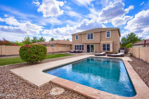 2204 Bowker St, Phoenix AZ  85040-3424 exterior