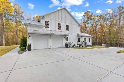 215 Diamond Pt, Fayetteville GA  30215-5149 exterior