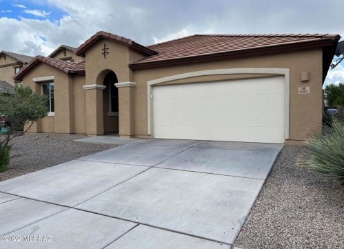 8403 Mountain Stone Pine Way, Tucson, AZ 85743-7491