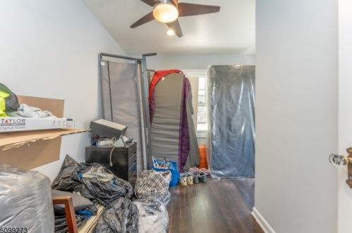 398 Drake Ave, Roselle NJ  07203-1414 exterior